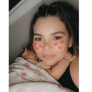 Meet your Posher, Ebony